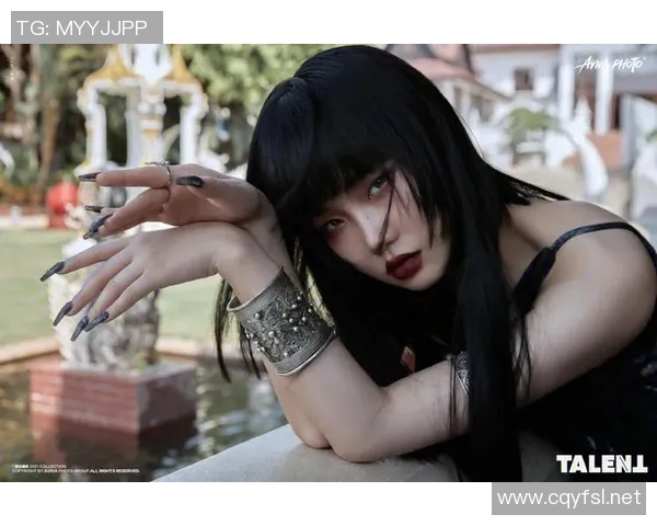 全球女子游泳明星风采大赏：突破极限的她们如何在泳池中创造辉煌